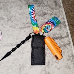 Self-defense keychain